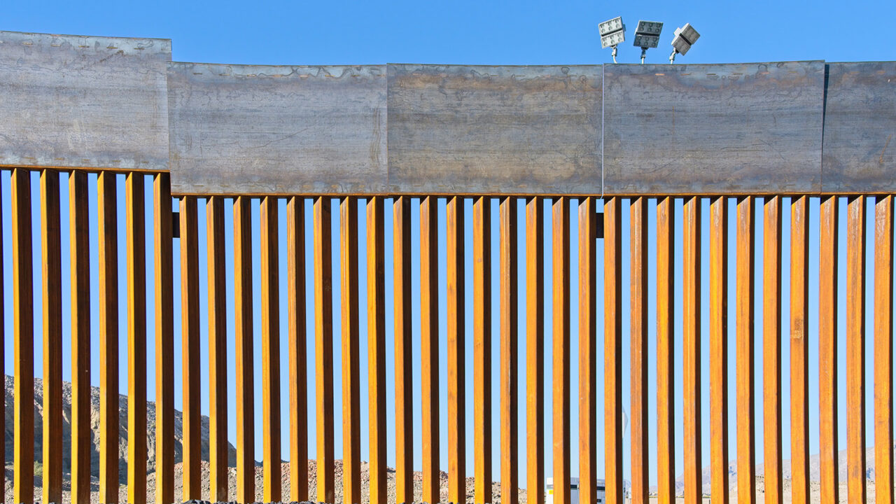  American Wall