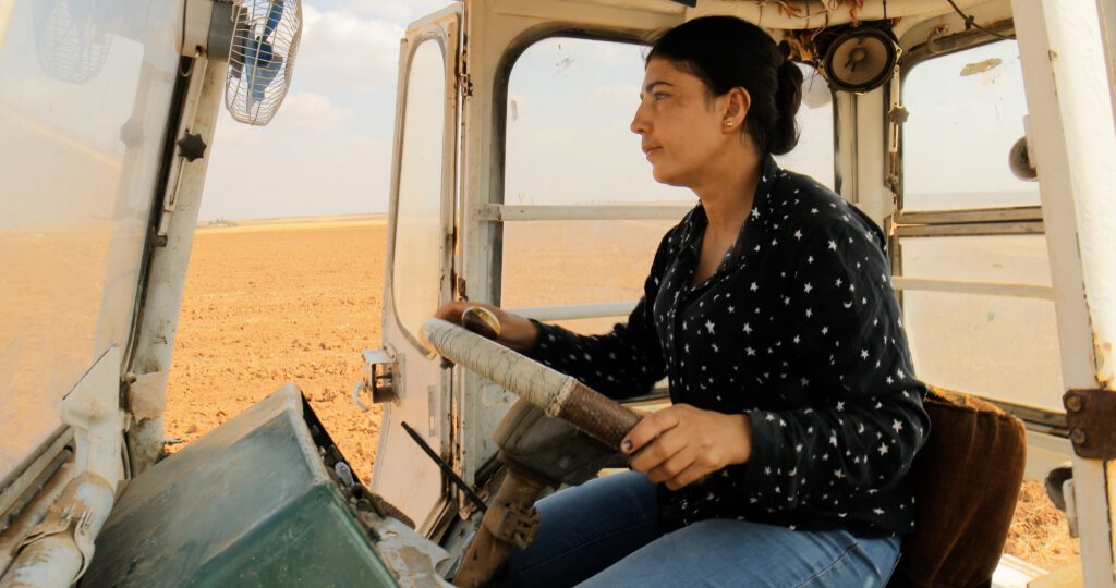 TEVÎ HER TİŞTÎ – TROTZ ALLEDEM